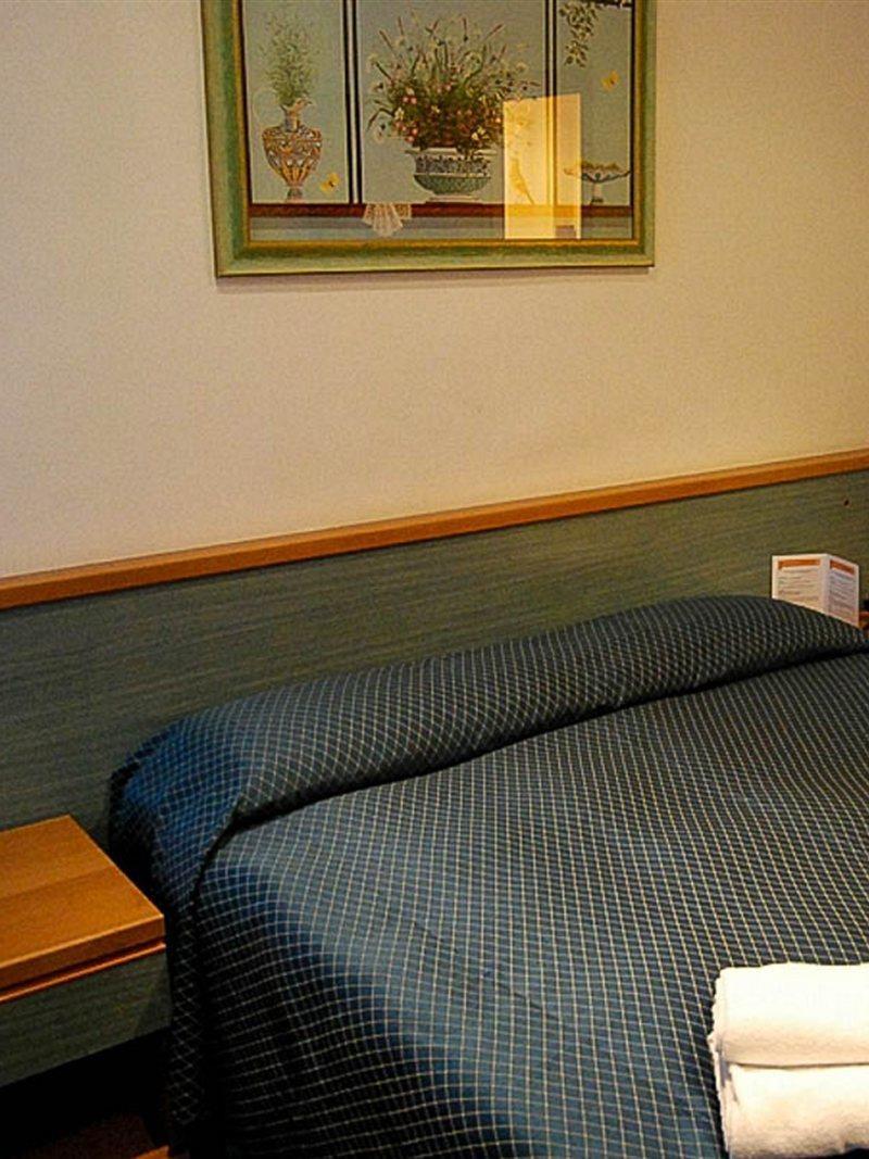 Hotel Marcantonio Roma Esterno foto